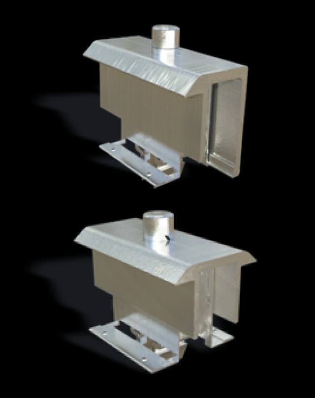 Pre-assembled mid and end clamp packages